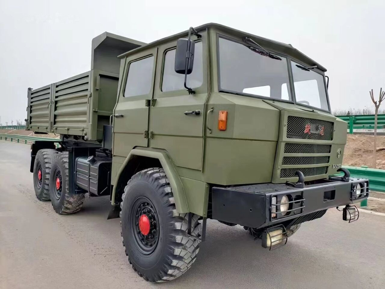 Shacman SX2150 - Tippbil: bilde 2 Shacman SX2150 - Tippbil: bilde 2