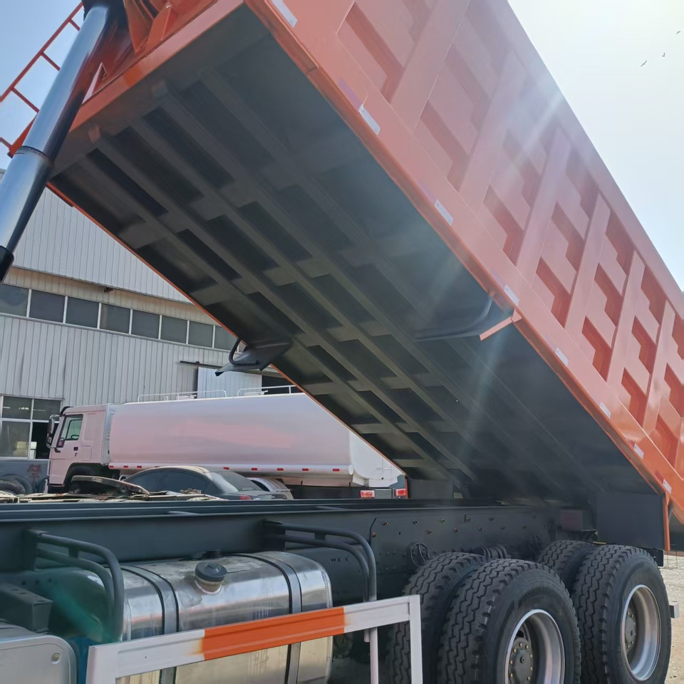Sinotruk HOHAN 6*4 Dump truck - Tippbil: bilde 5 Sinotruk HOHAN 6*4 Dump truck - Tippbil: bilde 5