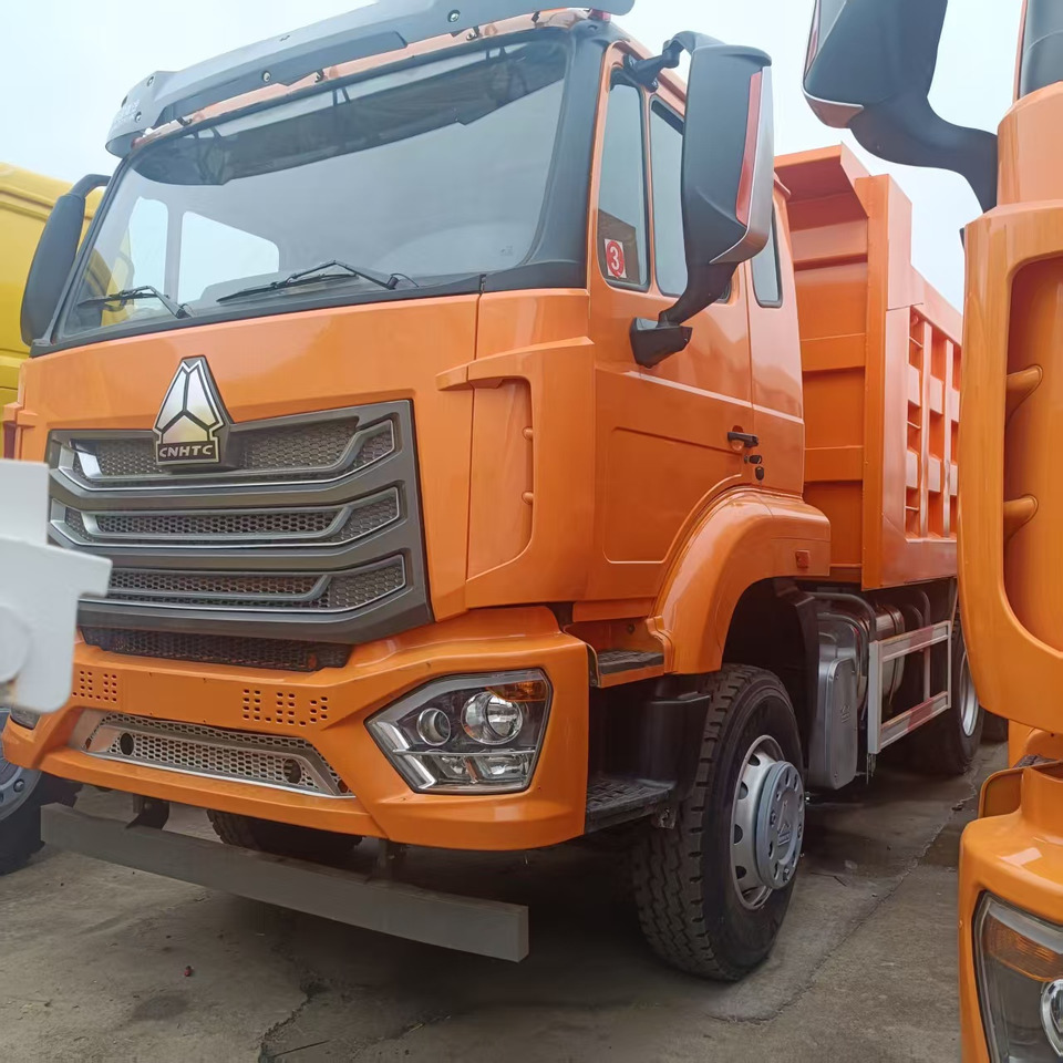 Sinotruk HOHAN 6*4 Dump truck - Tippbil: bilde 2 Sinotruk HOHAN 6*4 Dump truck - Tippbil: bilde 2