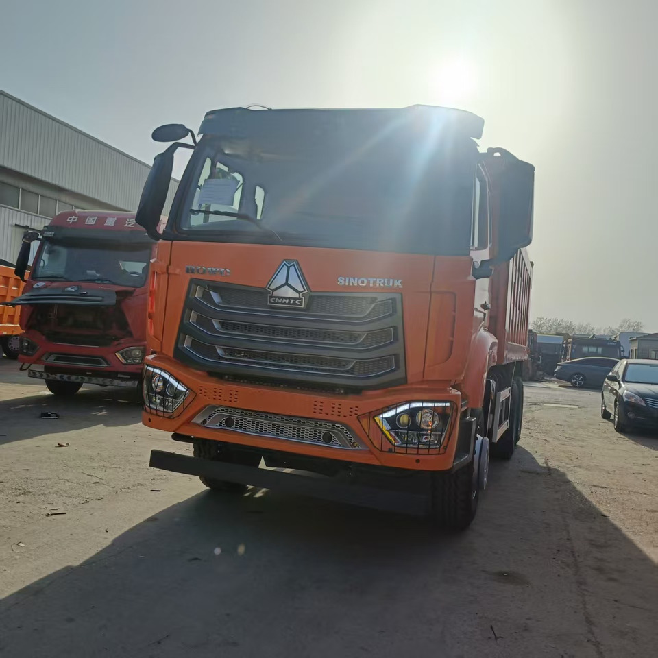 Sinotruk HOHAN 6*4 Dump truck - Tippbil: bilde 3 Sinotruk HOHAN 6*4 Dump truck - Tippbil: bilde 3