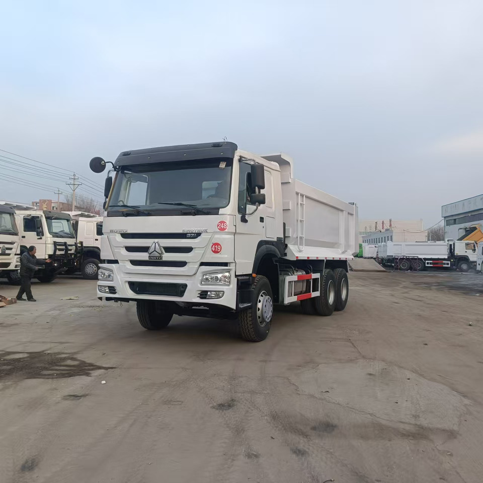 Sinotruk HOWO 371 6*4 Dump truck - Tippbil: bilde 3 Sinotruk HOWO 371 6*4 Dump truck - Tippbil: bilde 3