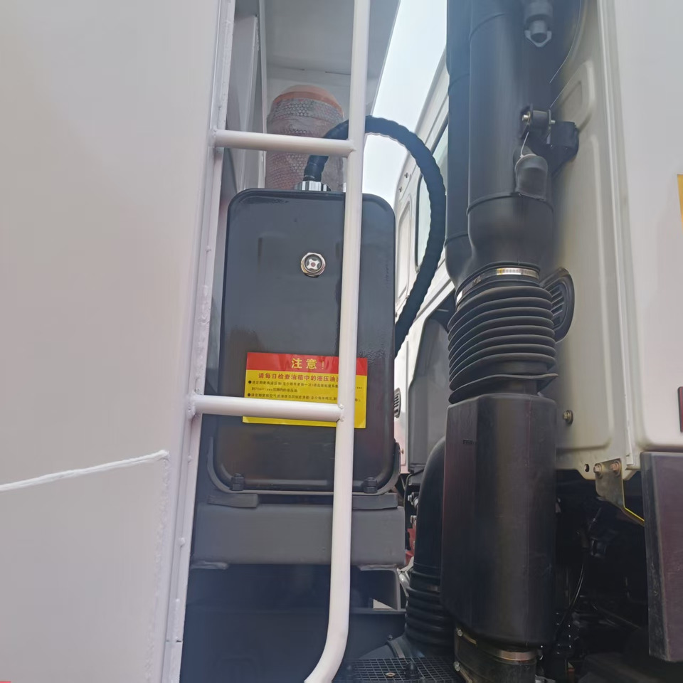 Sinotruk HOWO 400 6*4 Dump truck - Tippbil: bilde 5 Sinotruk HOWO 400 6*4 Dump truck - Tippbil: bilde 5