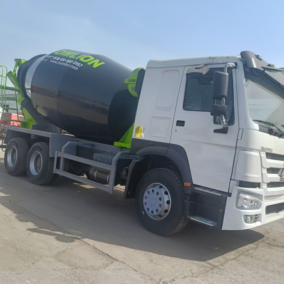 Sinotruk HOWO 6*4 Concrete mixer truck - Betongbil: bilde 3 Sinotruk HOWO 6*4 Concrete mixer truck - Betongbil: bilde 3