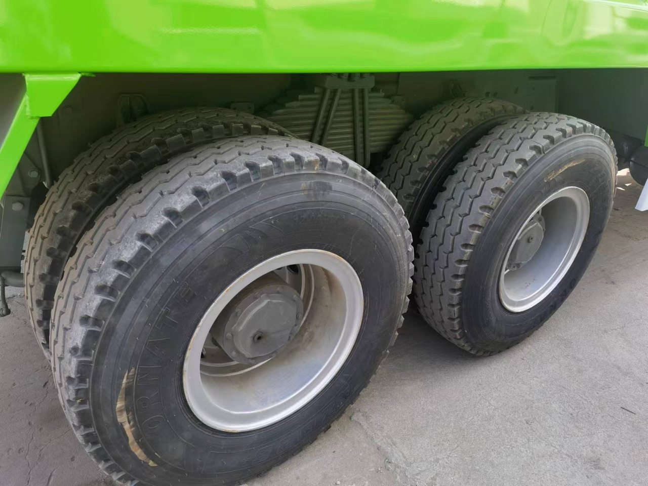 Sinotruk HOWO 8*4 Dump truck - Tippbil: bilde 2 Sinotruk HOWO 8*4 Dump truck - Tippbil: bilde 2