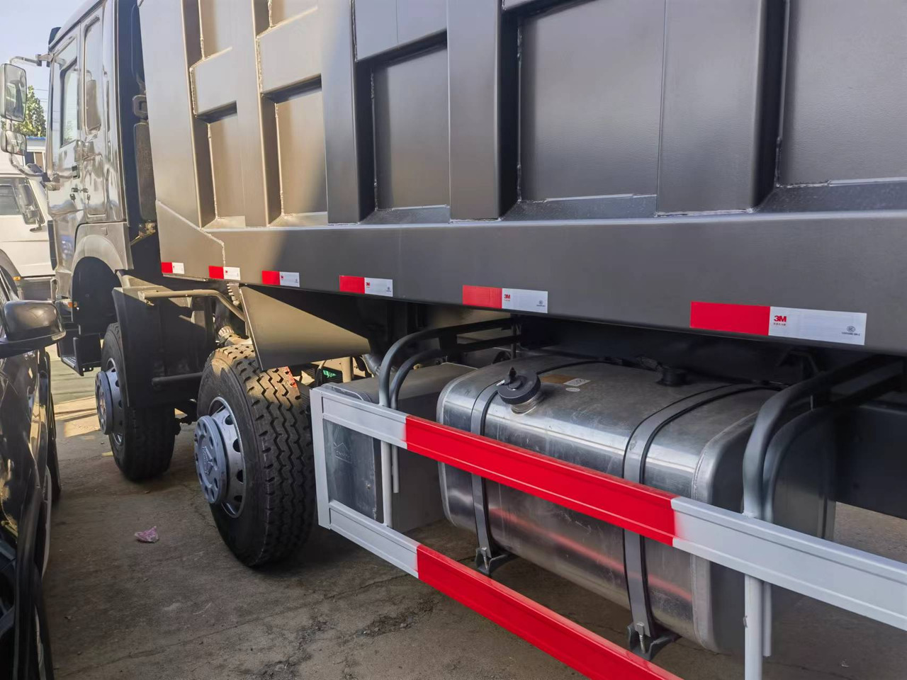 Tippbil Sinotruk HOWO 8*4 Dump truck: bilde 7 Tippbil Sinotruk HOWO 8*4 Dump truck: bilde 7