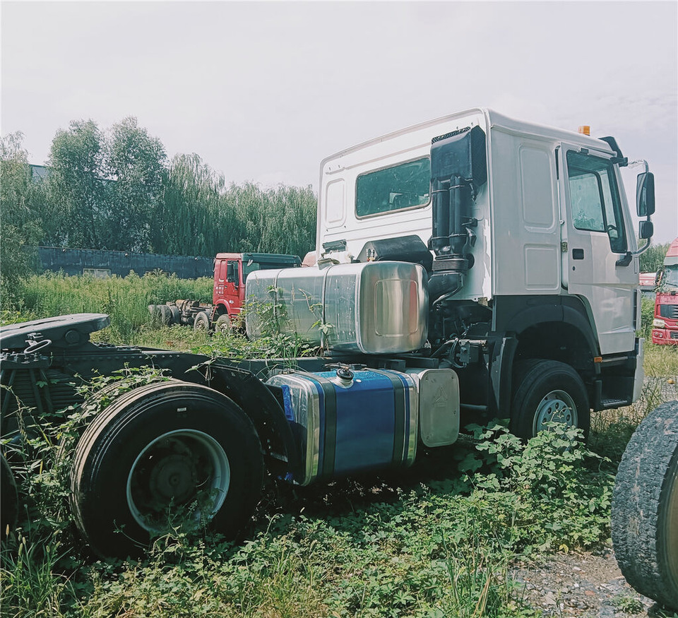 Howo 420hp 6x4 - Trekkvogn: bilde 3 Howo 420hp 6x4 - Trekkvogn: bilde 3