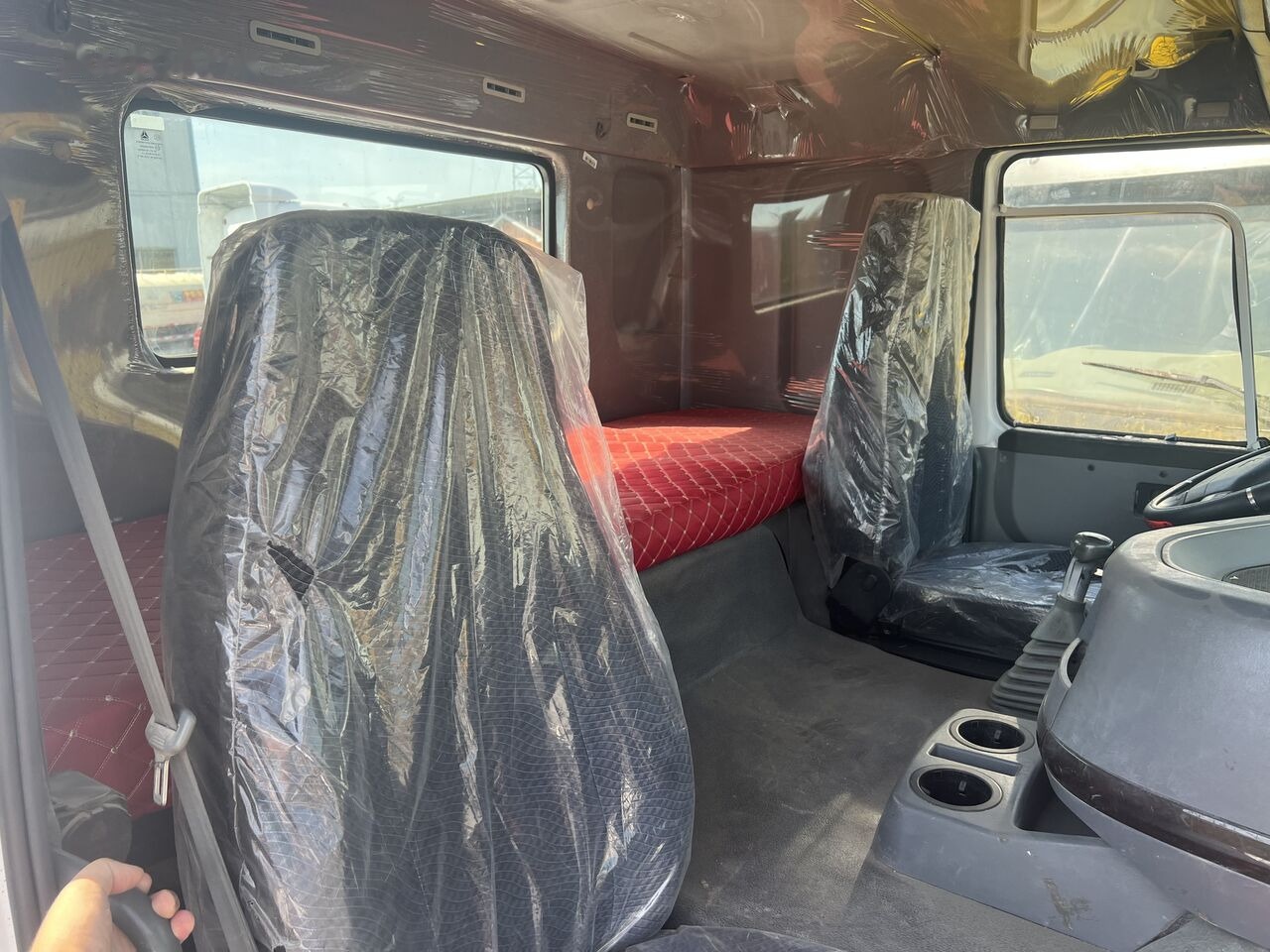 Howo 6x4 - Trekkvogn: bilde 4 Howo 6x4 - Trekkvogn: bilde 4