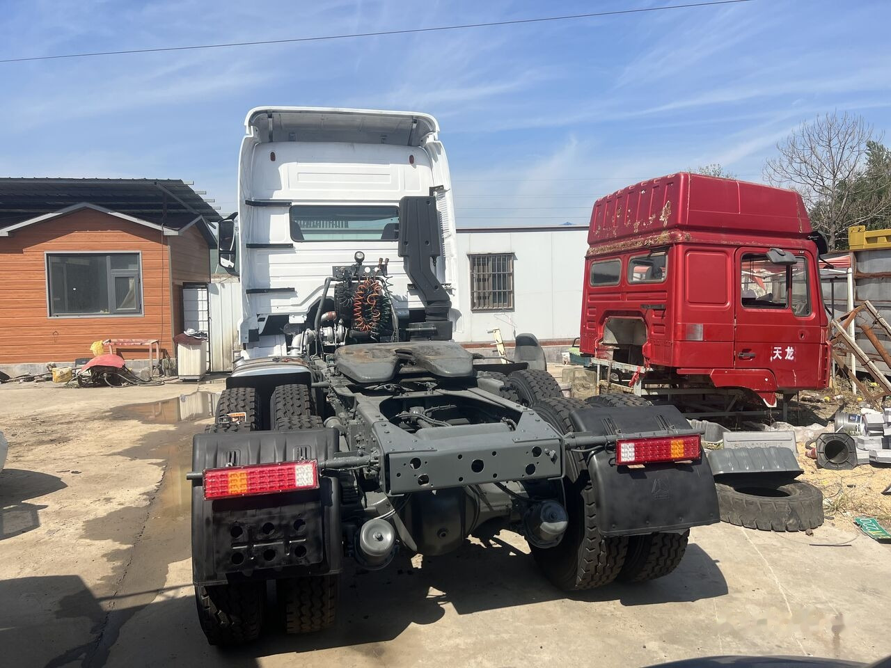 Howo 6x4 - Trekkvogn: bilde 3 Howo 6x4 - Trekkvogn: bilde 3