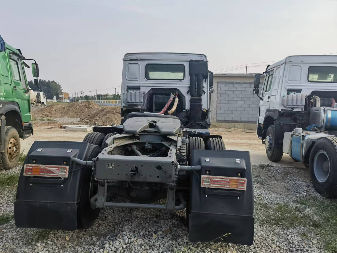 Sinotruk HOWO 371 Tractor - Trekkvogn: bilde 5 Sinotruk HOWO 371 Tractor - Trekkvogn: bilde 5