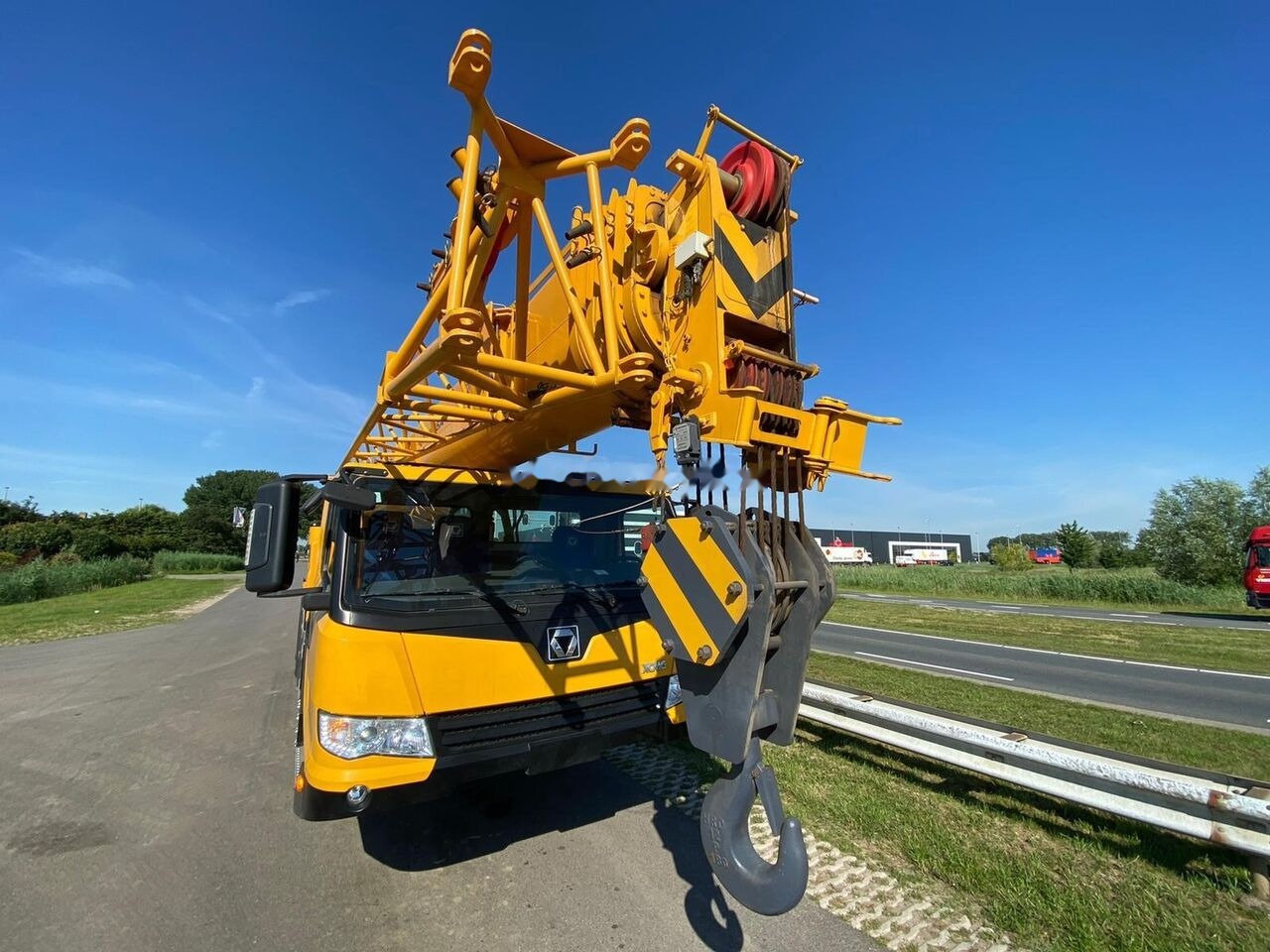 XCMG QY25K - Mobilkran: bilde 1 XCMG QY25K - Mobilkran: bilde 1