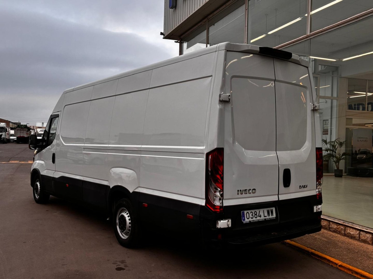 Furgón IVECO 35S14 V 16m3 - Kassebil: bilde 4 Furgón IVECO 35S14 V 16m3 - Kassebil: bilde 4