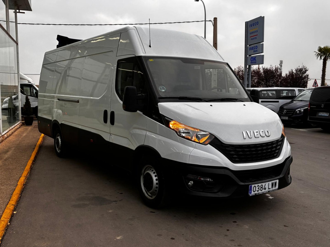 Furgón IVECO 35S14 V 16m3 - Kassebil: bilde 3 Furgón IVECO 35S14 V 16m3 - Kassebil: bilde 3