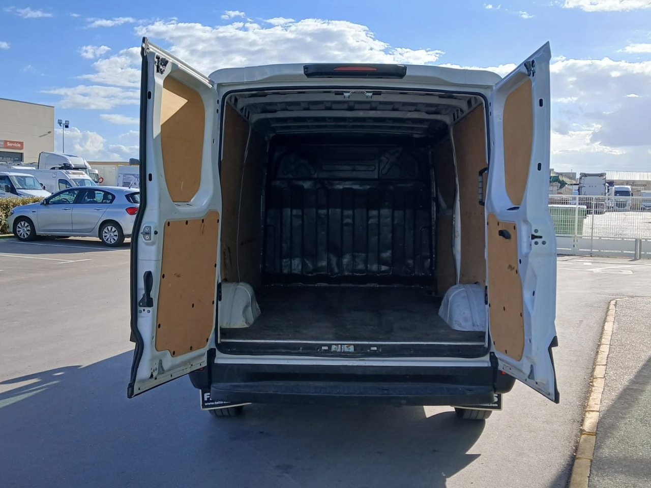 Furgón IVECO 35S16 V 9m3 - Kassebil: bilde 5 Furgón IVECO 35S16 V 9m3 - Kassebil: bilde 5