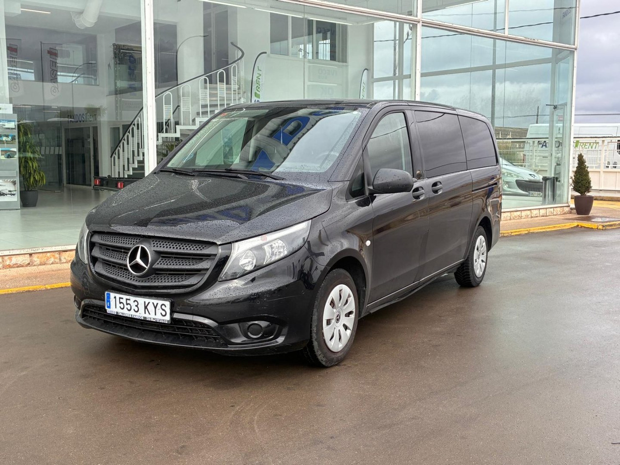 Furgón Mercedes Vito Tourer Pro 115 dci automática. - Kassebil: bilde 1 Furgón Mercedes Vito Tourer Pro 115 dci automática. - Kassebil: bilde 1