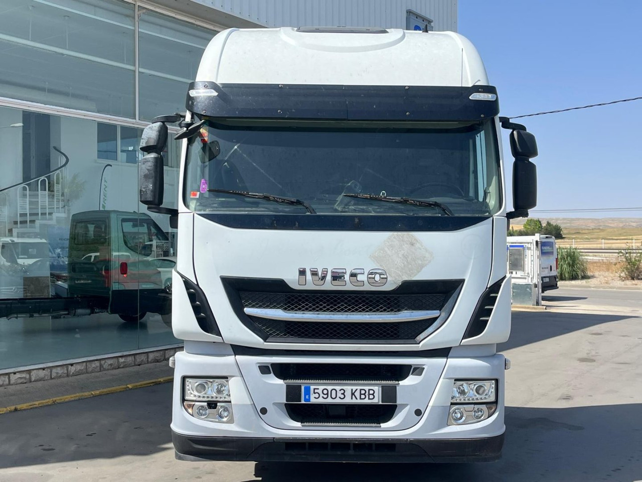 Cabeza Tractora IVECO 480 AUTOMATICO CON INTARDER - Trekkvogn: bilde 2 Cabeza Tractora IVECO 480 AUTOMATICO CON INTARDER - Trekkvogn: bilde 2