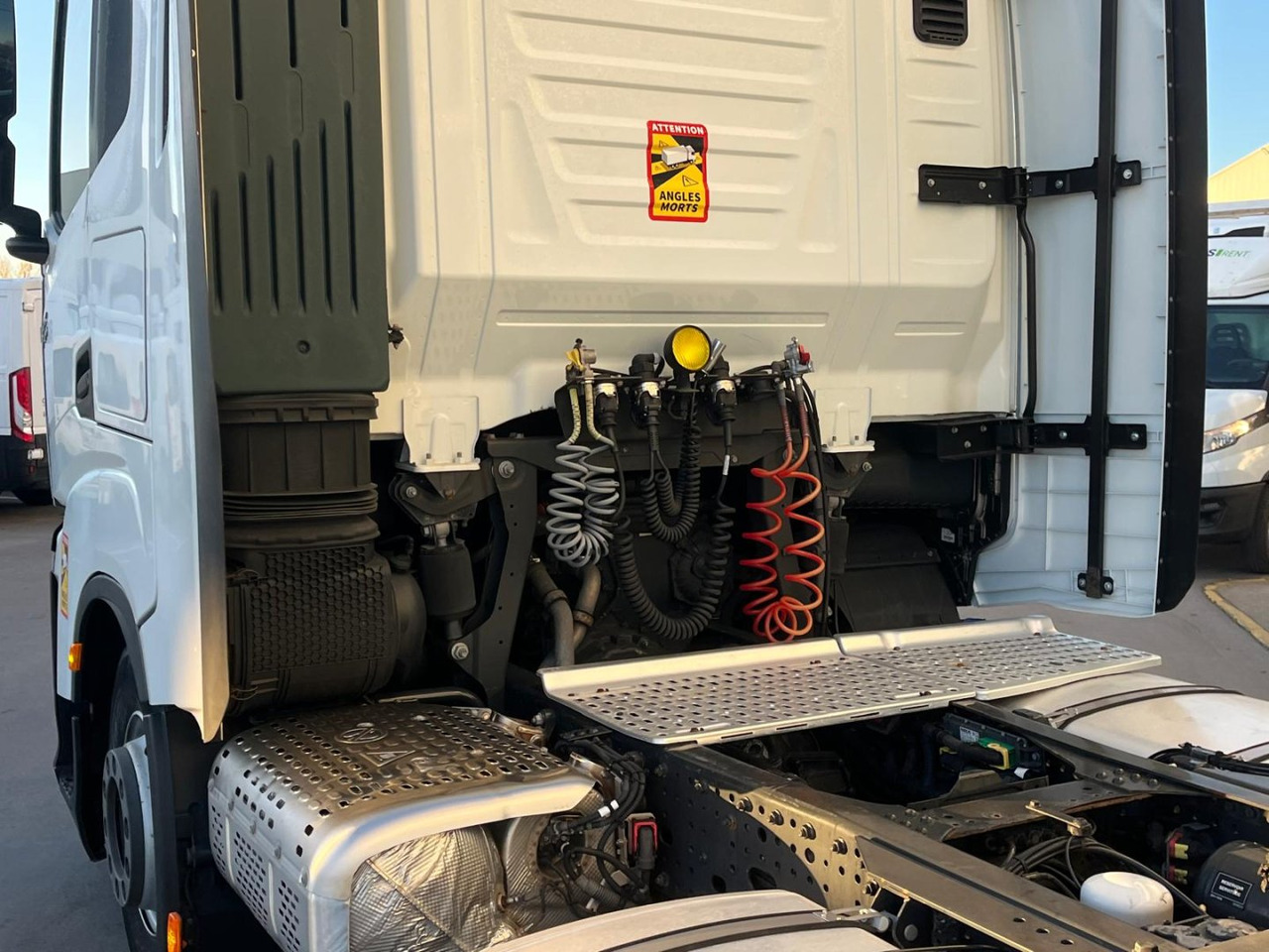 Cabeza Tractora IVECO 480 AUTOMATICO CON INTARDER - Trekkvogn: bilde 5 Cabeza Tractora IVECO 480 AUTOMATICO CON INTARDER - Trekkvogn: bilde 5