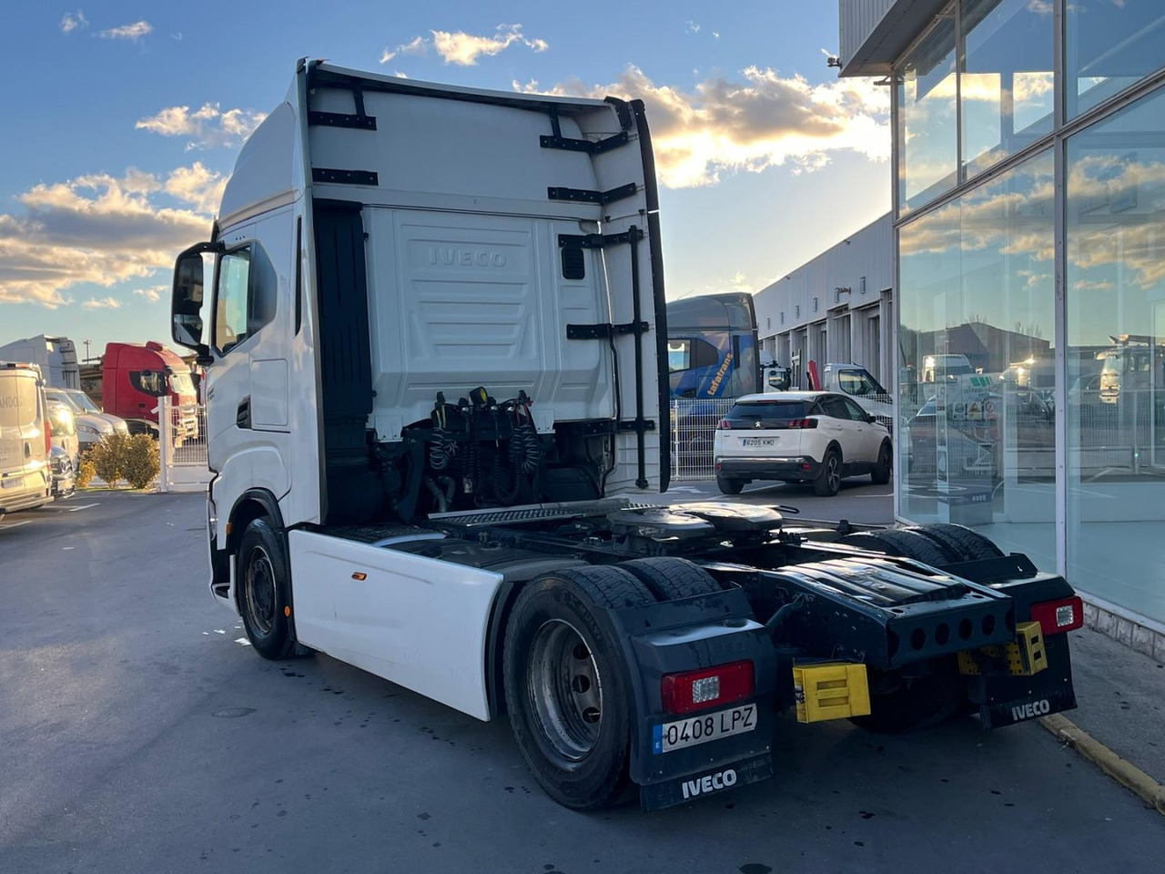 Cabeza Tractora IVECO S-WAY 510 AUTOMATICO CON INTARDER - Trekkvogn: bilde 4 Cabeza Tractora IVECO S-WAY 510 AUTOMATICO CON INTARDER - Trekkvogn: bilde 4