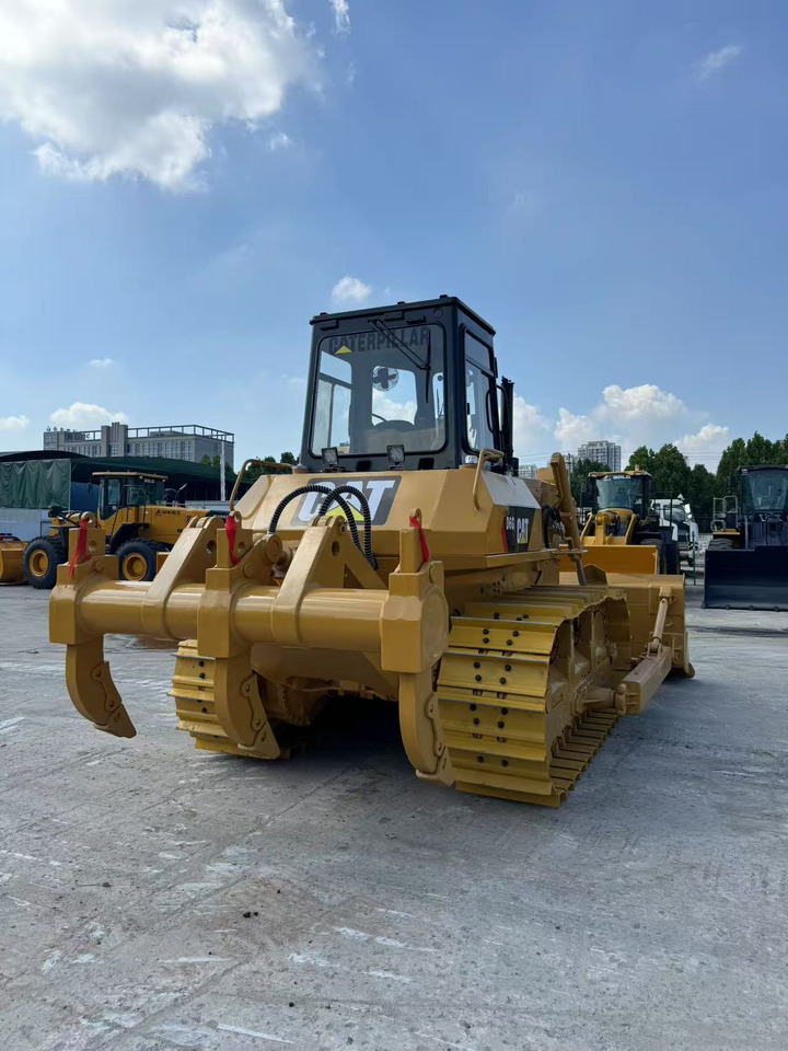 Bulldozer CAT D6G: bilde 6 Bulldozer CAT D6G: bilde 6