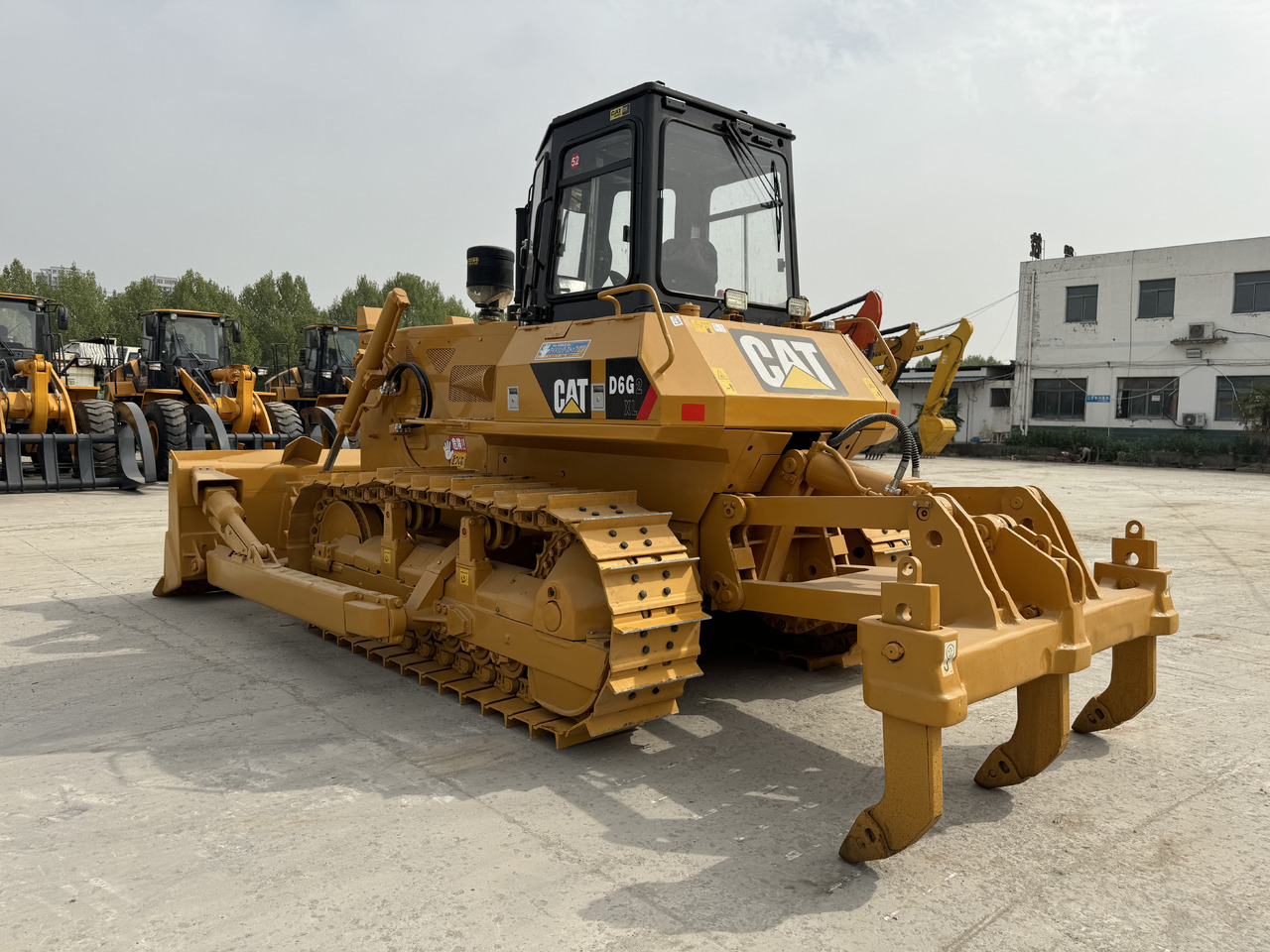 CAT D6G - Bulldozer: bilde 3 CAT D6G - Bulldozer: bilde 3