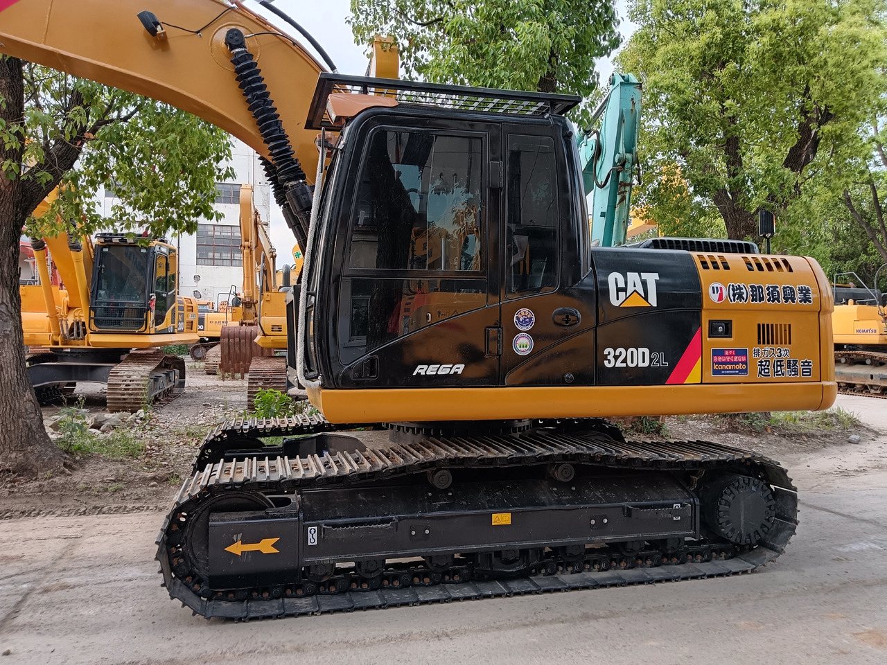 CATERPILLAR 320 D2 L CAT 320D2 L - Beltegraver: bilde 1 CATERPILLAR 320 D2 L CAT 320D2 L - Beltegraver: bilde 1