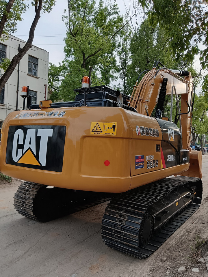 CATERPILLAR 320 D2 L CAT 320D2 L - Beltegraver: bilde 4 CATERPILLAR 320 D2 L CAT 320D2 L - Beltegraver: bilde 4
