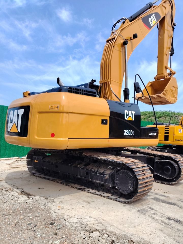 CATERPILLAR 320 D2 L WITH C7.1 ENGINE CAT 320D 2 L - Beltegraver: bilde 3 CATERPILLAR 320 D2 L WITH C7.1 ENGINE CAT 320D 2 L - Beltegraver: bilde 3