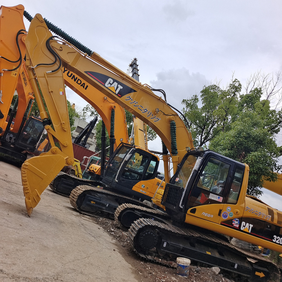 CATERPILLAR 320CL CAT 320 CL 320D2L 320GC - Beltegraver: bilde 1 CATERPILLAR 320CL CAT 320 CL 320D2L 320GC - Beltegraver: bilde 1