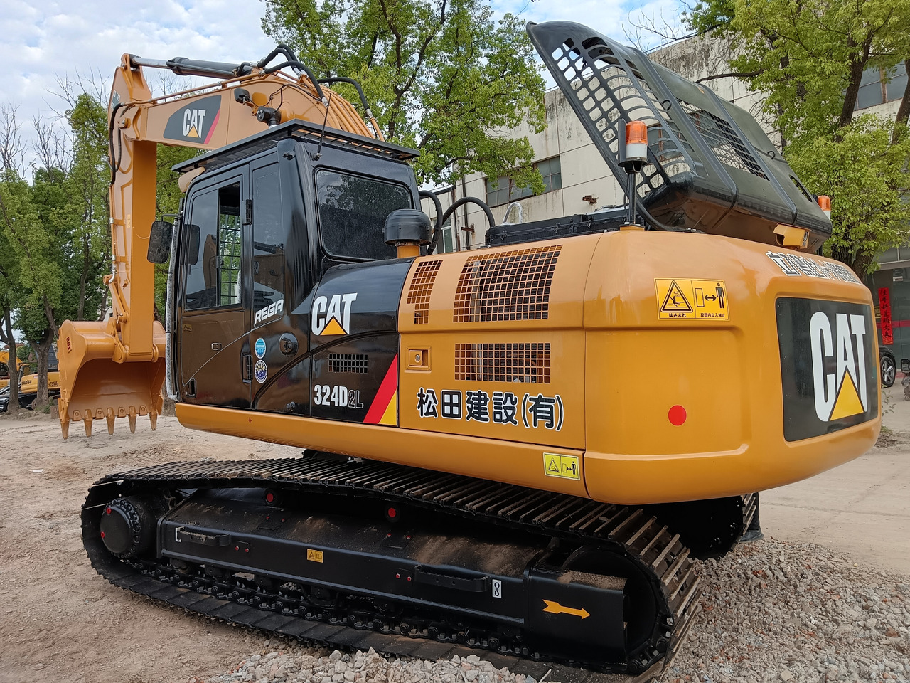 CATERPILLAR 324D L CAT 324D2L - Beltegraver: bilde 2 CATERPILLAR 324D L CAT 324D2L - Beltegraver: bilde 2