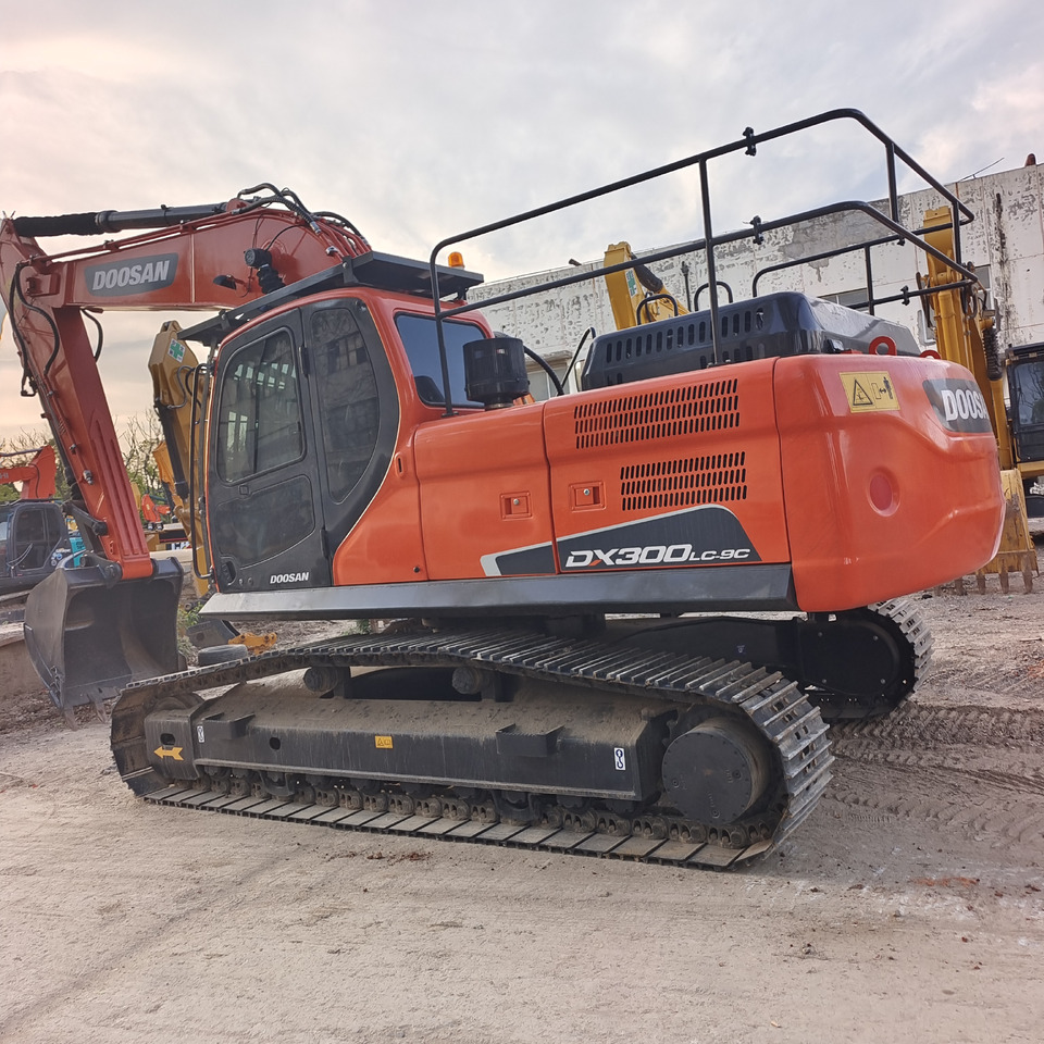 DOOSAN DX300 LC - 9C DX 300 LCA - Beltegraver: bilde 1 DOOSAN DX300 LC - 9C DX 300 LCA - Beltegraver: bilde 1