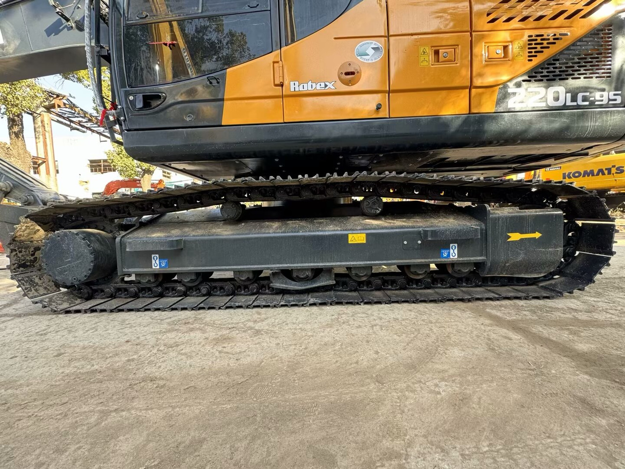 HYUNDAI 220LC - 9S 220LC-9T 305LC-9S 330LC-9S - Beltegraver: bilde 5 HYUNDAI 220LC - 9S 220LC-9T 305LC-9S 330LC-9S - Beltegraver: bilde 5