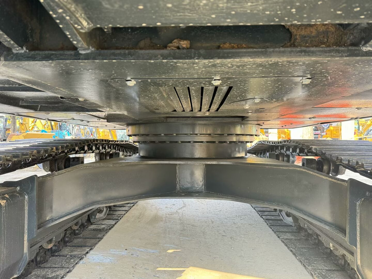 HYUNDAI 220LC - 9S 220LC-9T 305LC-9S 330LC-9S - Beltegraver: bilde 4 HYUNDAI 220LC - 9S 220LC-9T 305LC-9S 330LC-9S - Beltegraver: bilde 4