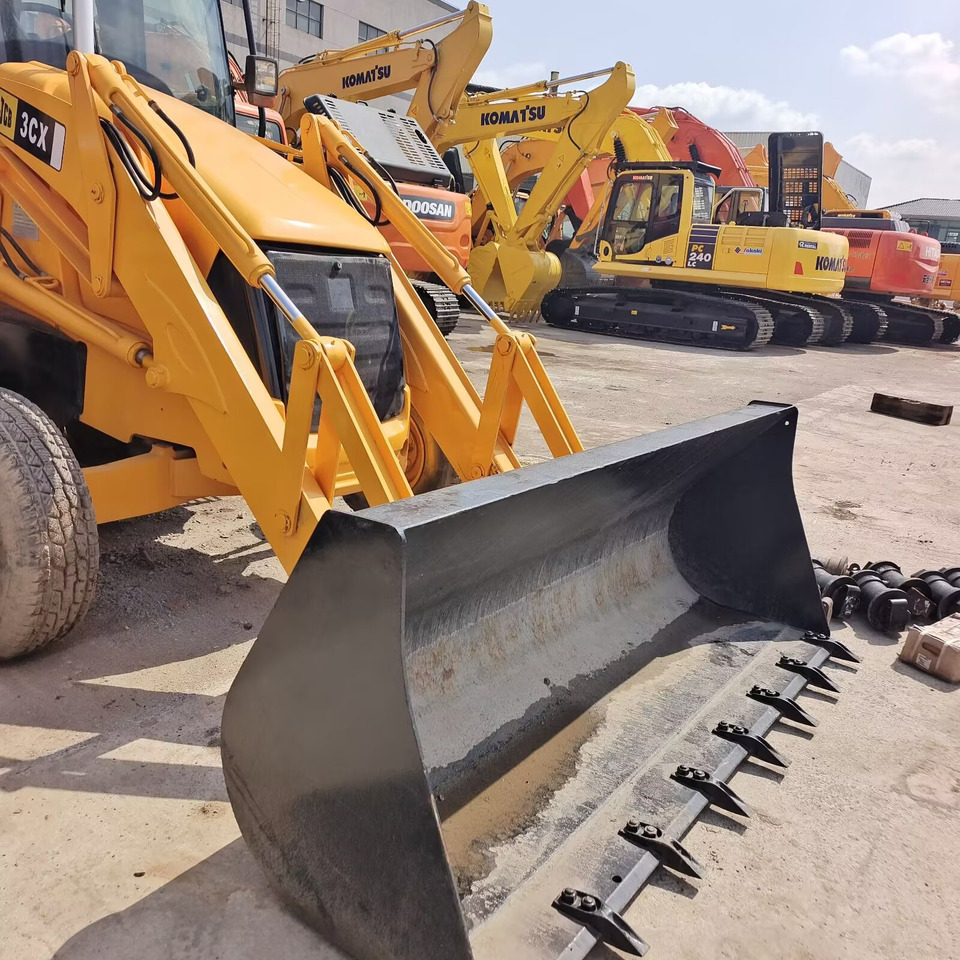 JCB 3CX MADE IN UK - Traktorgraver: bilde 5 JCB 3CX MADE IN UK - Traktorgraver: bilde 5