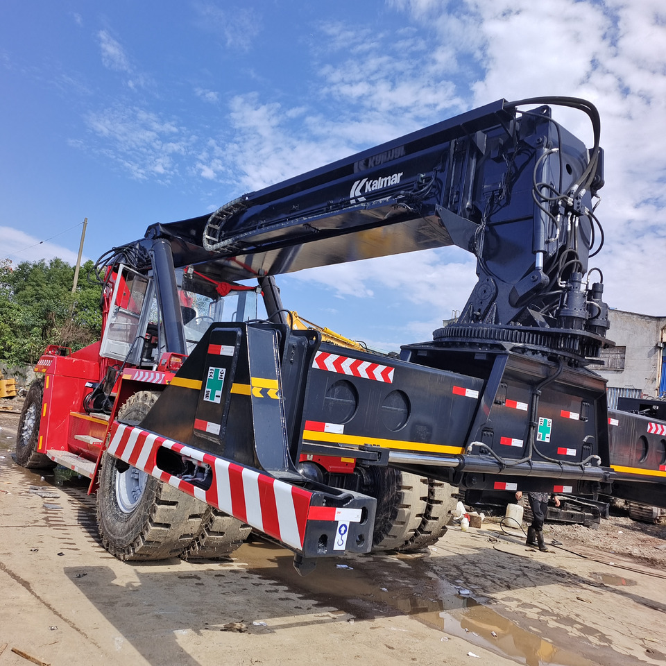 KALMAR DRF450 - Reachstackere: bilde 4 KALMAR DRF450 - Reachstackere: bilde 4