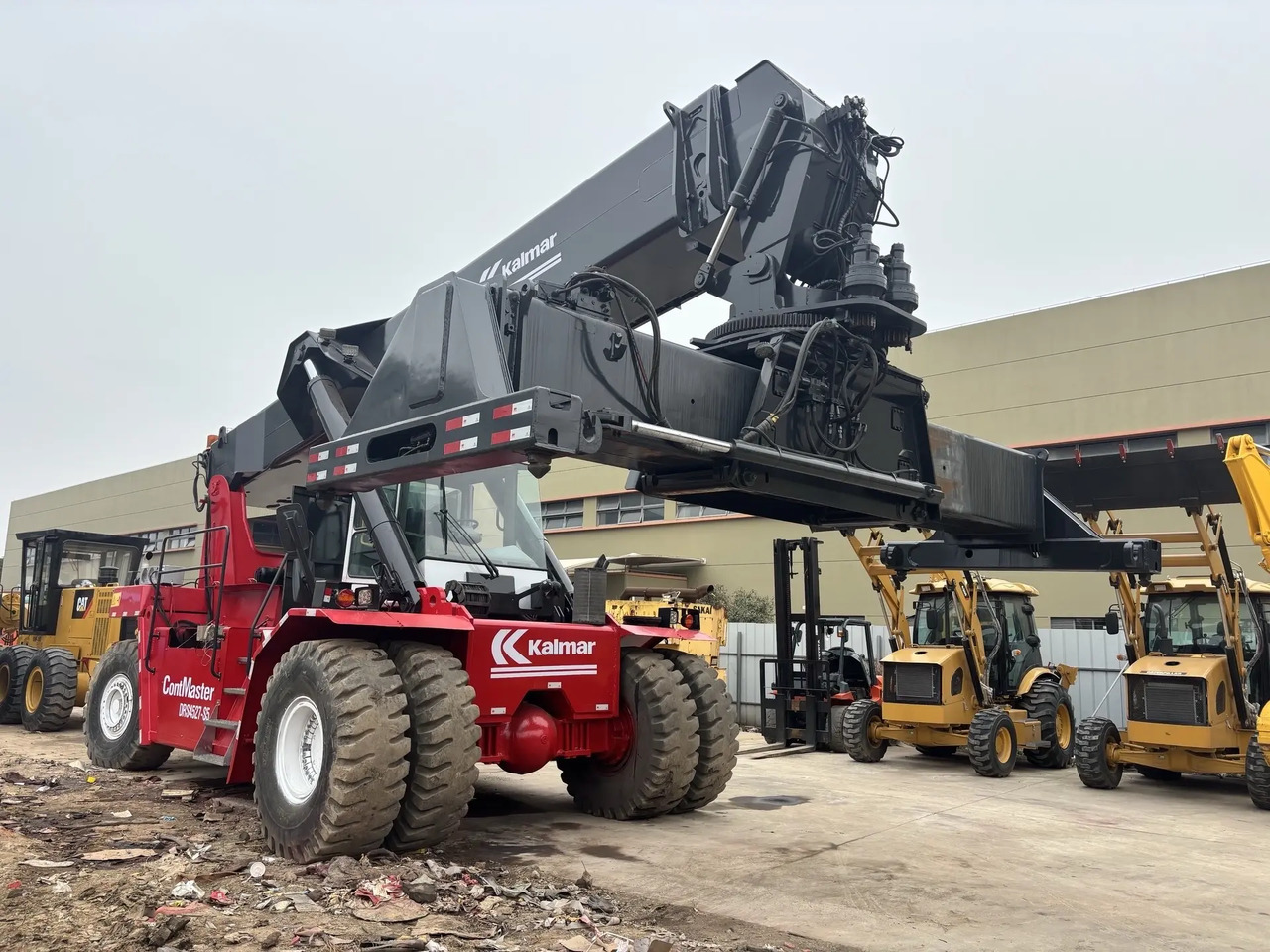 KALMAR DRS 4527 - S5 DRF450 DRT 450 45TON CONTAINER HANDLER - Reachstackere: bilde 2 KALMAR DRS 4527 - S5 DRF450 DRT 450 45TON CONTAINER HANDLER - Reachstackere: bilde 2