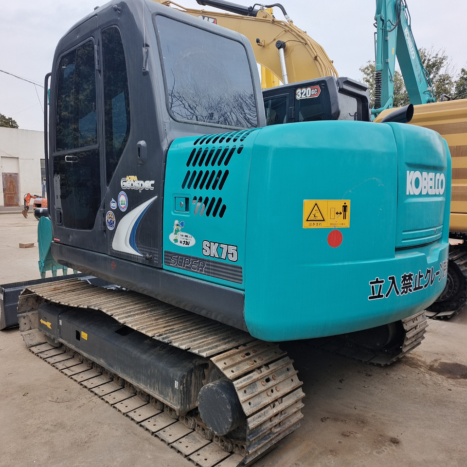 KOBELCO SK 75 - Minigraver: bilde 1 KOBELCO SK 75 - Minigraver: bilde 1