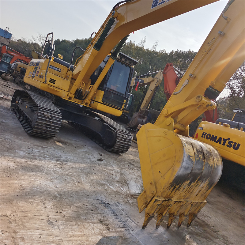 KOMATSU PC220-8N1 - Beltegraver: bilde 5 KOMATSU PC220-8N1 - Beltegraver: bilde 5