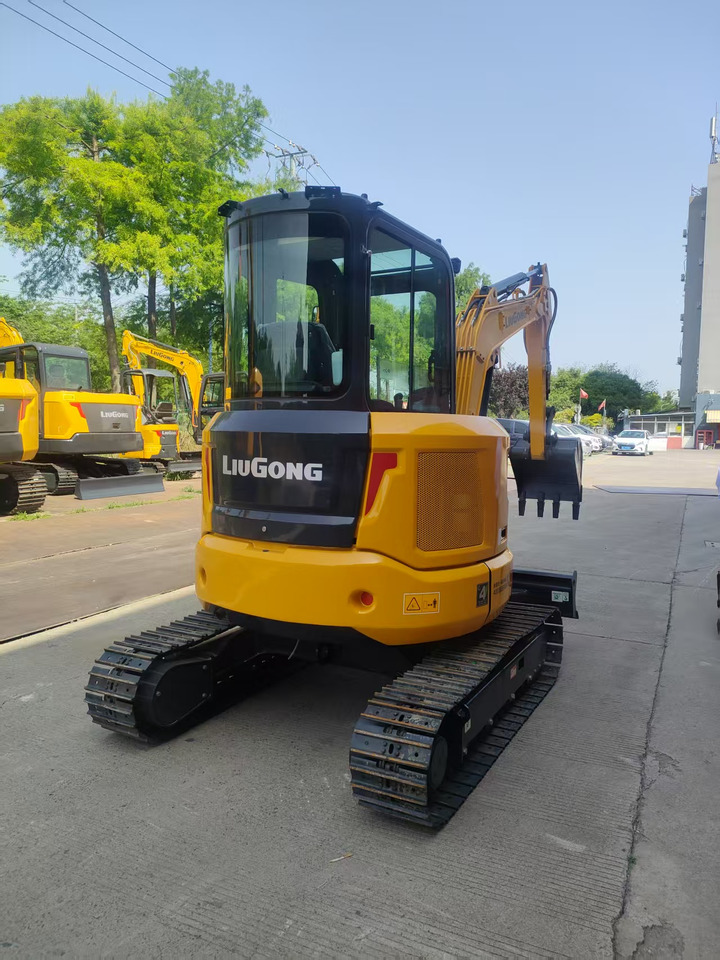 LIUGONG 9035F ZTSG4 BRAND NEW 3.8 TON 3 TON 4 TON MINI DIGGER - Minigraver: bilde 3 LIUGONG 9035F ZTSG4 BRAND NEW 3.8 TON 3 TON 4 TON MINI DIGGER - Minigraver: bilde 3