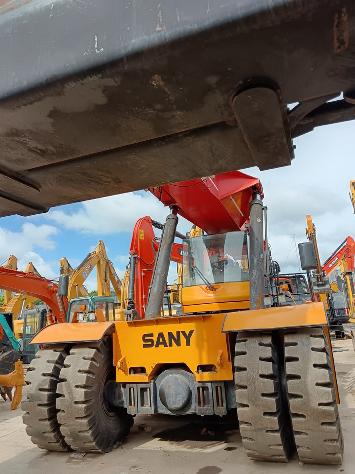 SANY SRSC 45C30 - Reachstackere: bilde 4 SANY SRSC 45C30 - Reachstackere: bilde 4