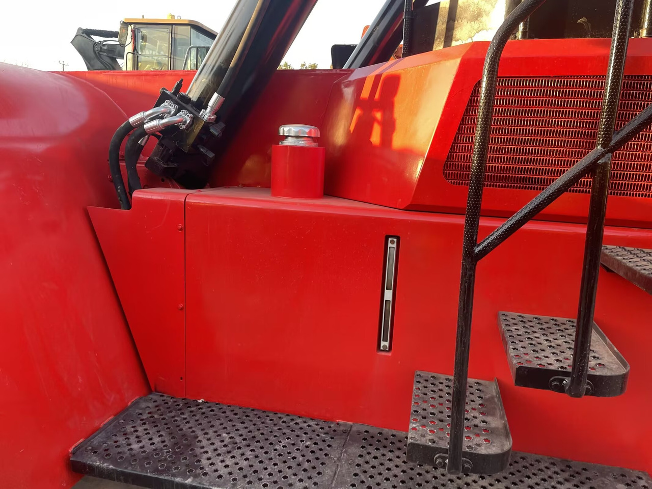 SANY SRSC45C30 45 TON CAPACITY - Reachstackere: bilde 4 SANY SRSC45C30 45 TON CAPACITY - Reachstackere: bilde 4