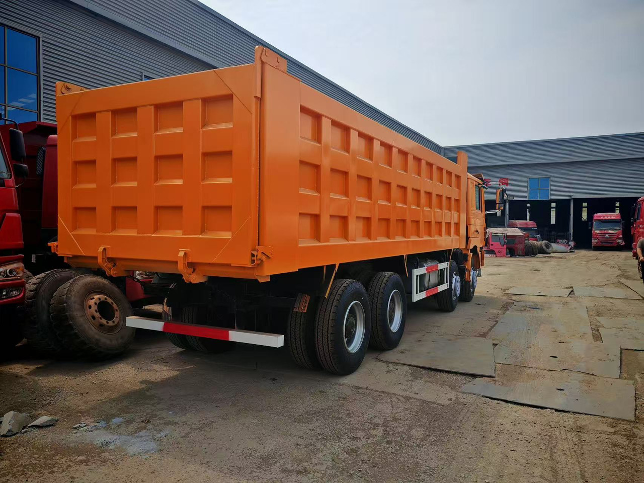 SHACMAN F3000 8*4 - Tippbil: bilde 5 SHACMAN F3000 8*4 - Tippbil: bilde 5
