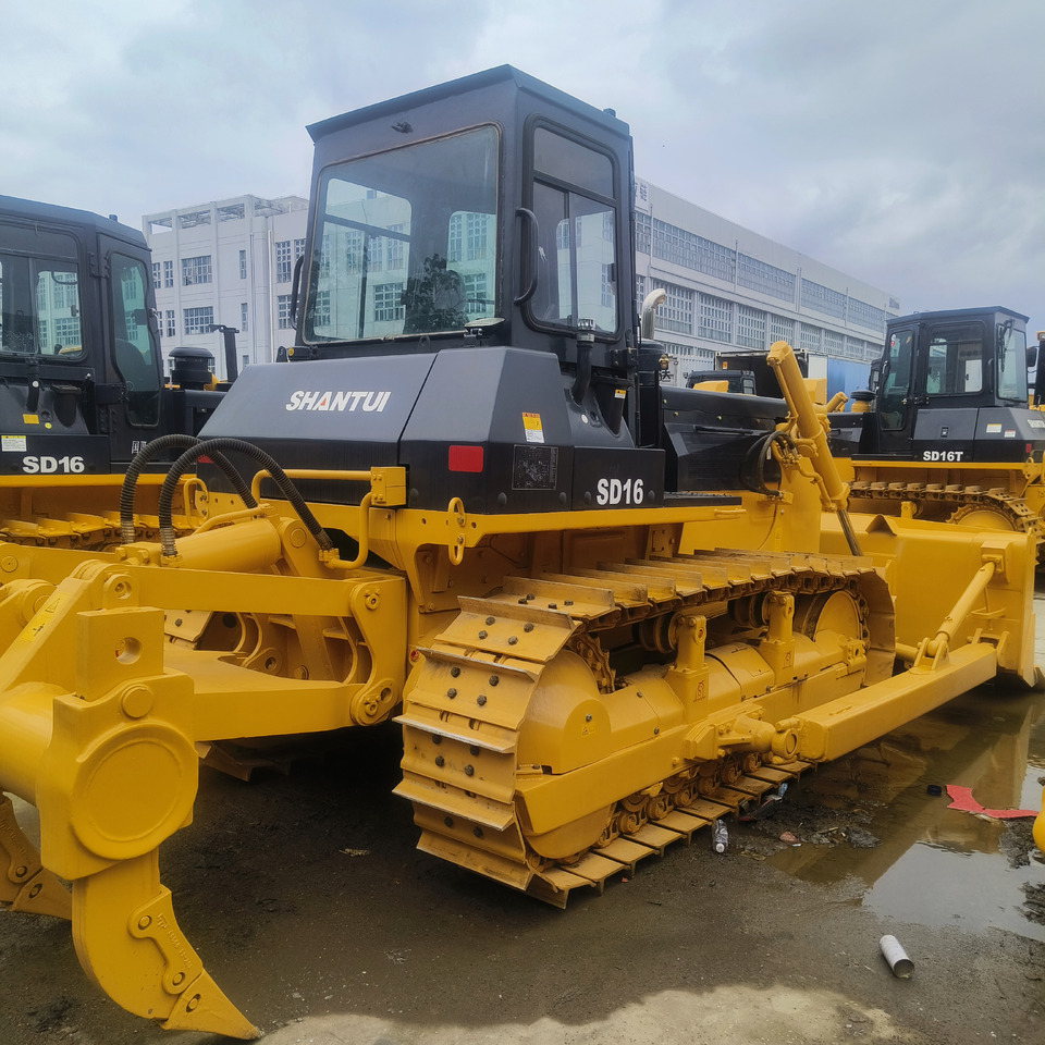 SHANTUI SD 16 WITH RIPPER - Bulldozer: bilde 1 SHANTUI SD 16 WITH RIPPER - Bulldozer: bilde 1