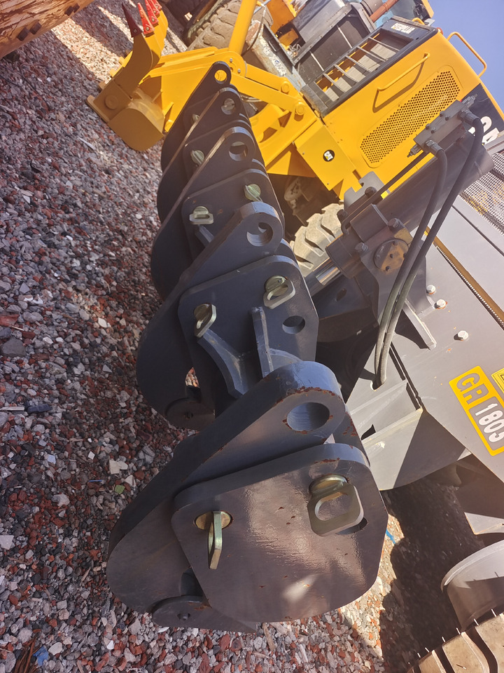 XCMG GR1803 WITH RIPPER - Grader: bilde 2 XCMG GR1803 WITH RIPPER - Grader: bilde 2