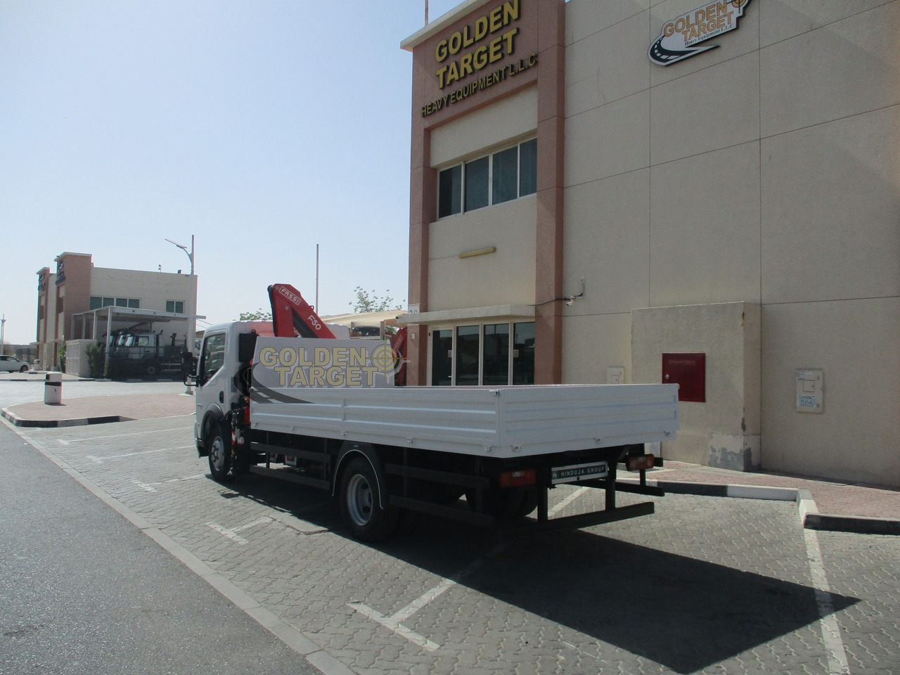 Ashok Leyland PARTNER LX 4x2 with Fassi F50A.022 Crane - Kranbil: bilde 4 Ashok Leyland PARTNER LX 4x2 with Fassi F50A.022 Crane - Kranbil: bilde 4