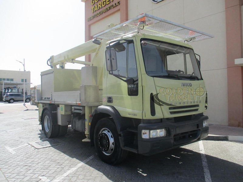 Iveco Euro Cargo 180E28 - Lift: bilde 1 Iveco Euro Cargo 180E28 - Lift: bilde 1