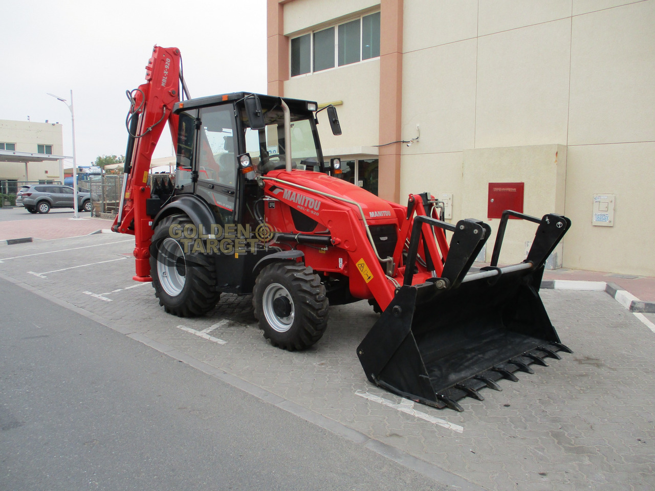 MANITOU MBL-X-920 BACKHOE LOADER - Traktorgraver: bilde 1 MANITOU MBL-X-920 BACKHOE LOADER - Traktorgraver: bilde 1