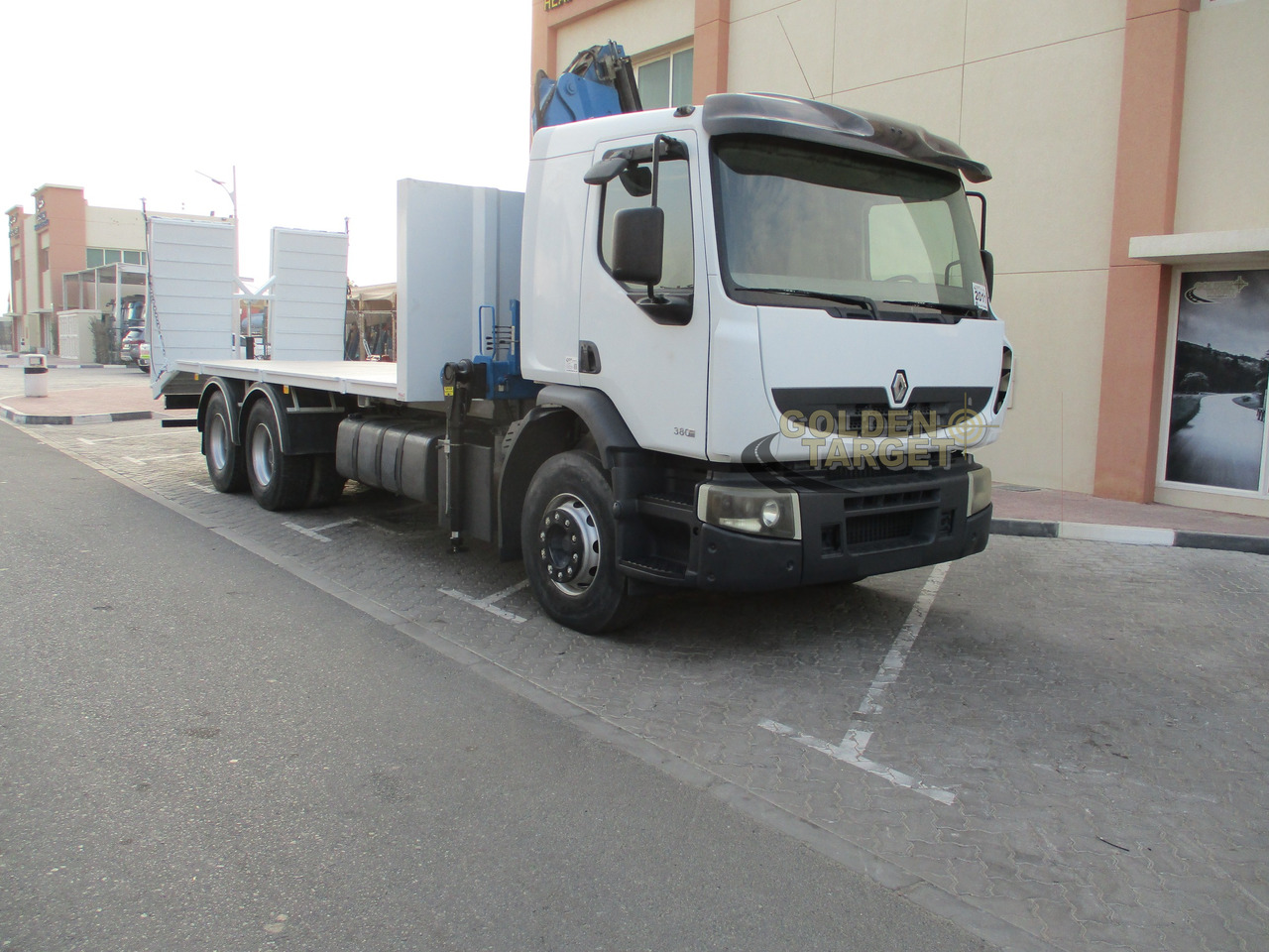 RENAULT Kerax 380 6×4 Crane Truck - Kranbil: bilde 1 RENAULT Kerax 380 6×4 Crane Truck - Kranbil: bilde 1