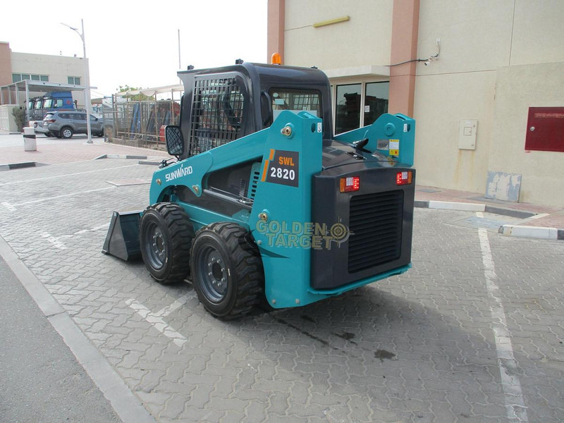 Sunward SWL 2820 Skid Steer Loader - Laster: bilde 4 Sunward SWL 2820 Skid Steer Loader - Laster: bilde 4