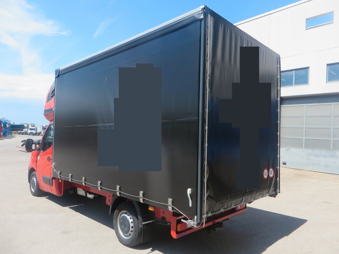 Renault MASTER3 tilt body - Varebil med kapell: bilde 4 Renault MASTER3 tilt body - Varebil med kapell: bilde 4