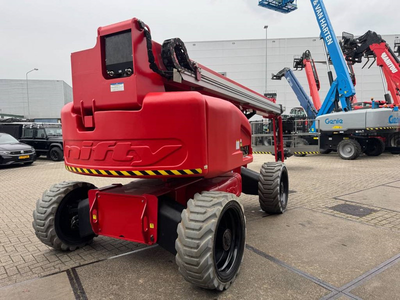 Niftylift HR 28 D E 4x4 - Bomlift: bilde 4 Niftylift HR 28 D E 4x4 - Bomlift: bilde 4