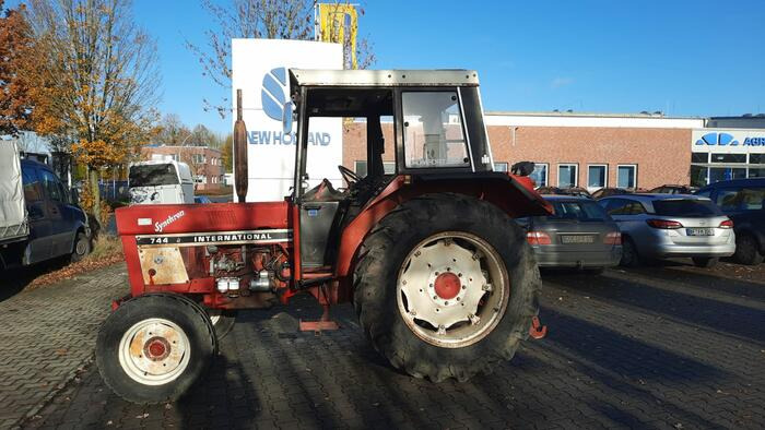 Case IH 744 - Traktor: bilde 5 Case IH 744 - Traktor: bilde 5